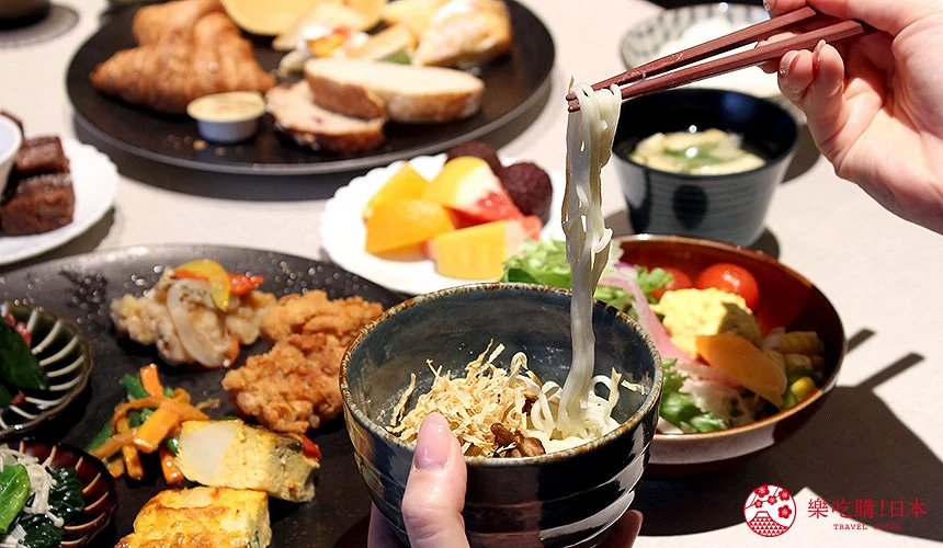 早餐除了主菜四選一外,還有豐盛的自助餐可以自由搭配